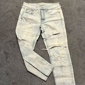 American Eagle boyfriend crop jeans